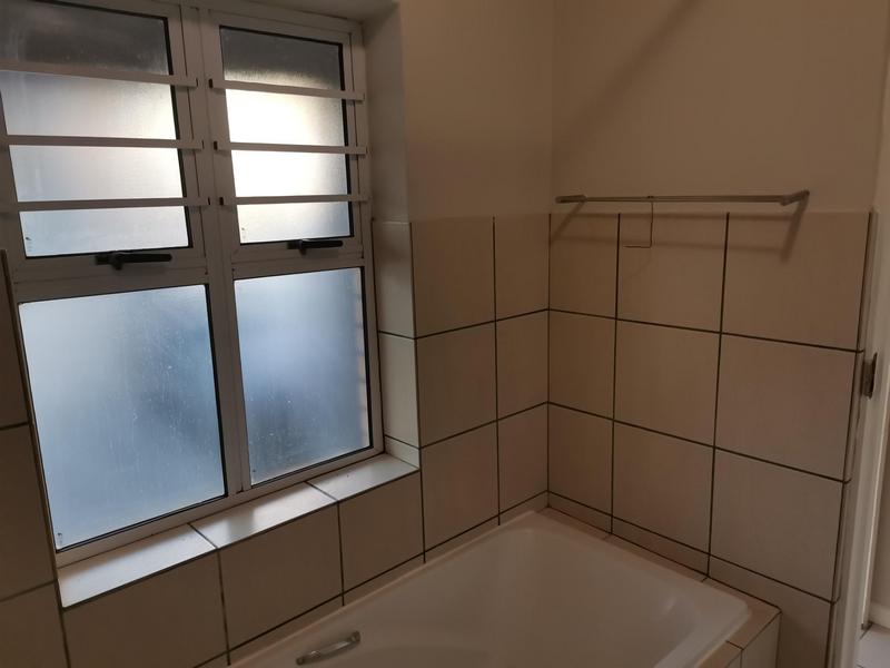 To Let 2 Bedroom Property for Rent in Kraaifontein East Western Cape